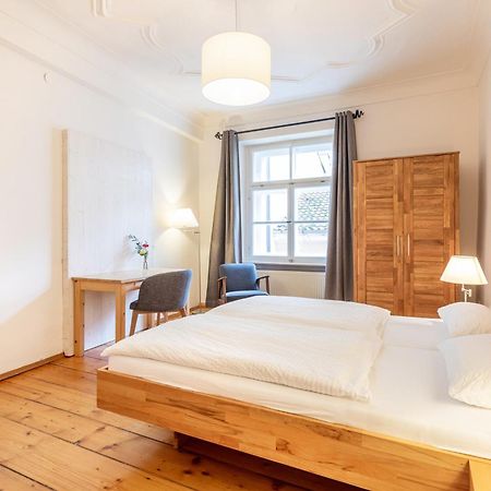 Pension Goldenes Schiff Passau Bagian luar foto