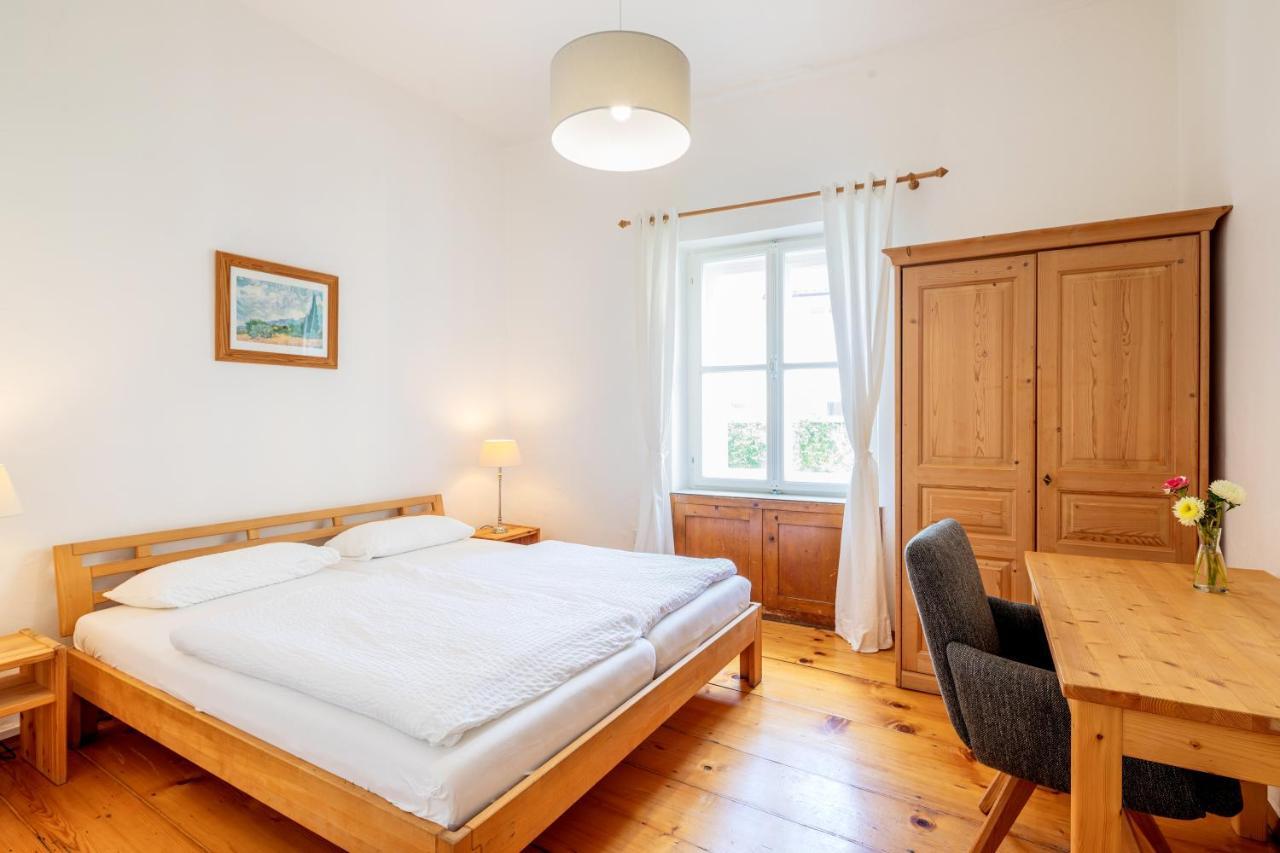 Pension Goldenes Schiff Passau Bagian luar foto
