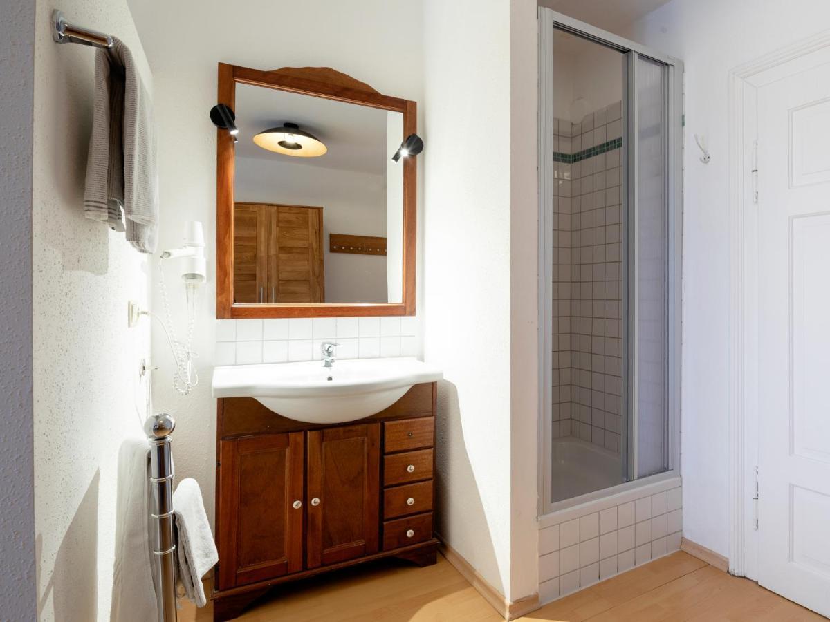 Pension Goldenes Schiff Passau Bagian luar foto