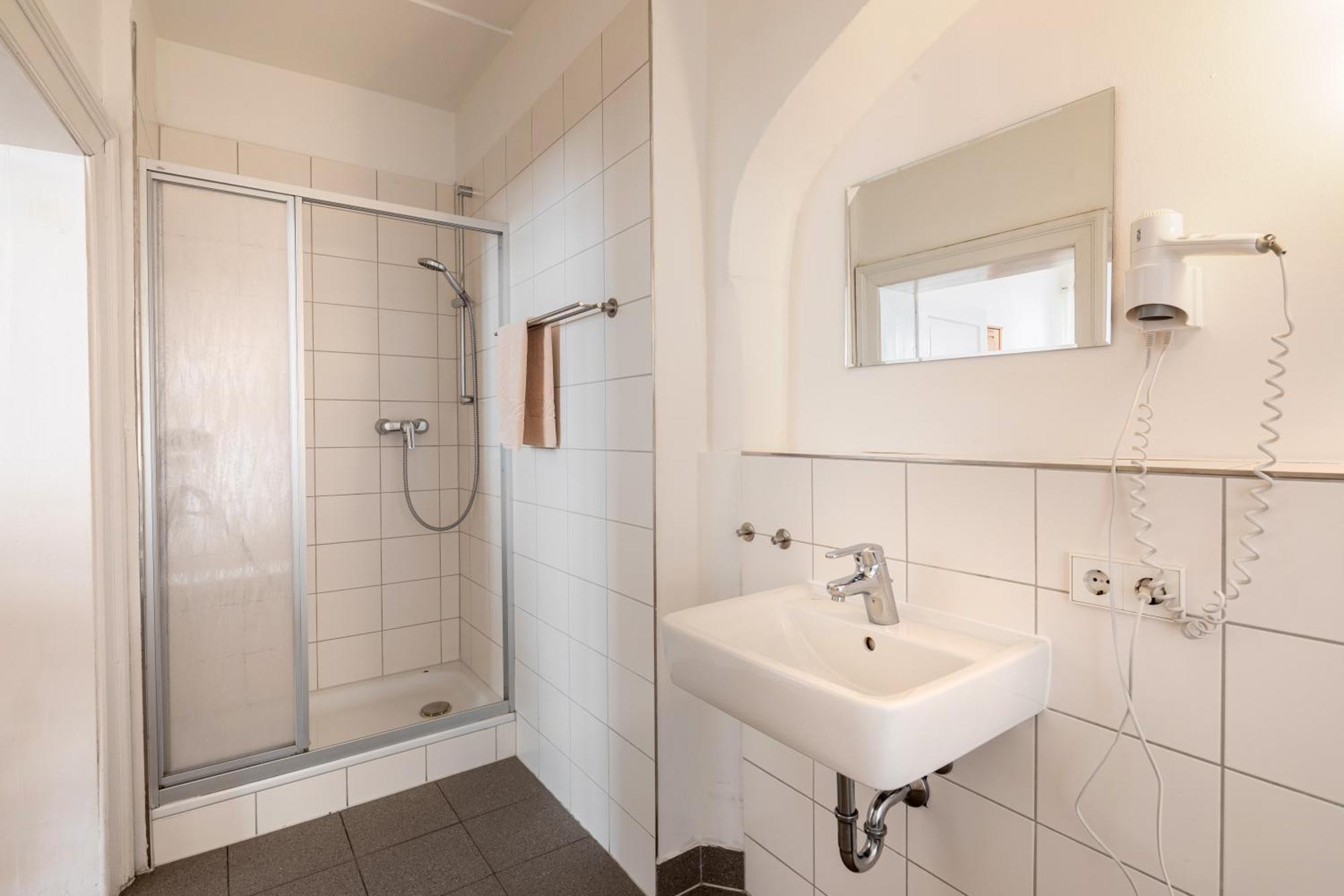 Pension Goldenes Schiff Passau Bagian luar foto